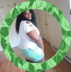 Meet your Posher, April